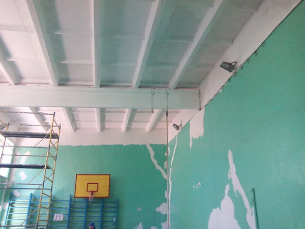 Ремонт спортзала в Безлыченской средней школе