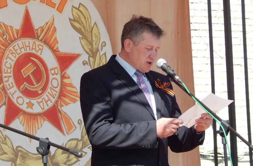 Глава ухоловской администрации Алексей Каманин 