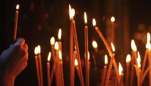 В Белгороде девушка прикурила от церковной свечи