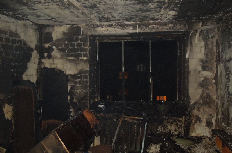 Студенты спасли человека из горящей комнаты