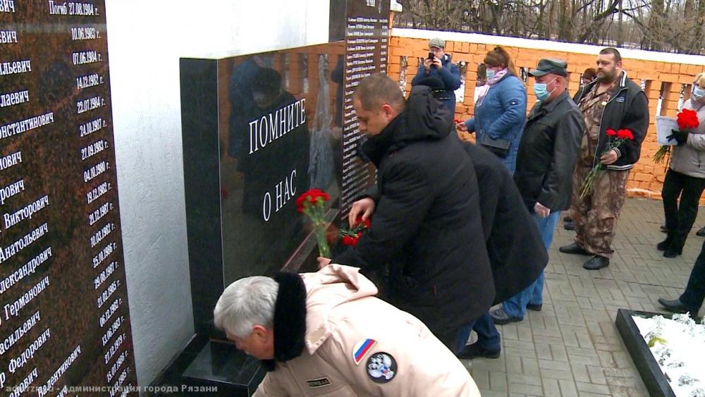 Открытие памятника погибшим. Сысоевское кладбище Рязань. Новогражданское кладбище Рязань. Памятник локальным войнам Рязань.