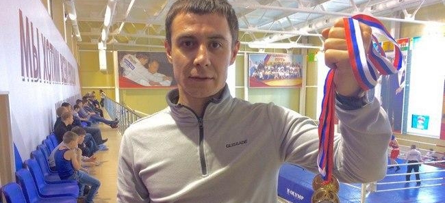 тренер по боксу Руслан Богданов 
