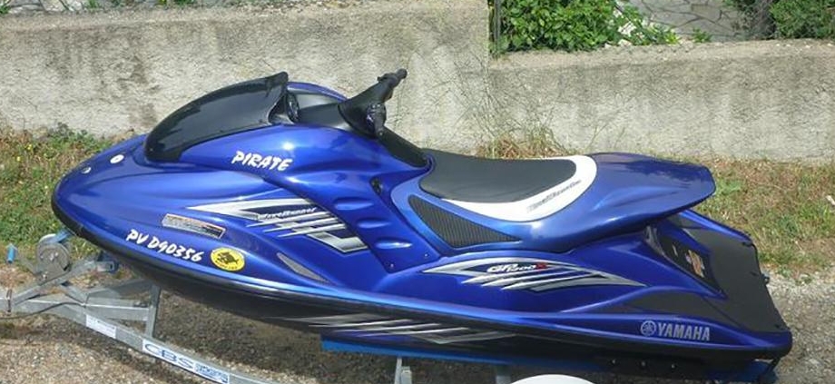 Yamaha GP1300